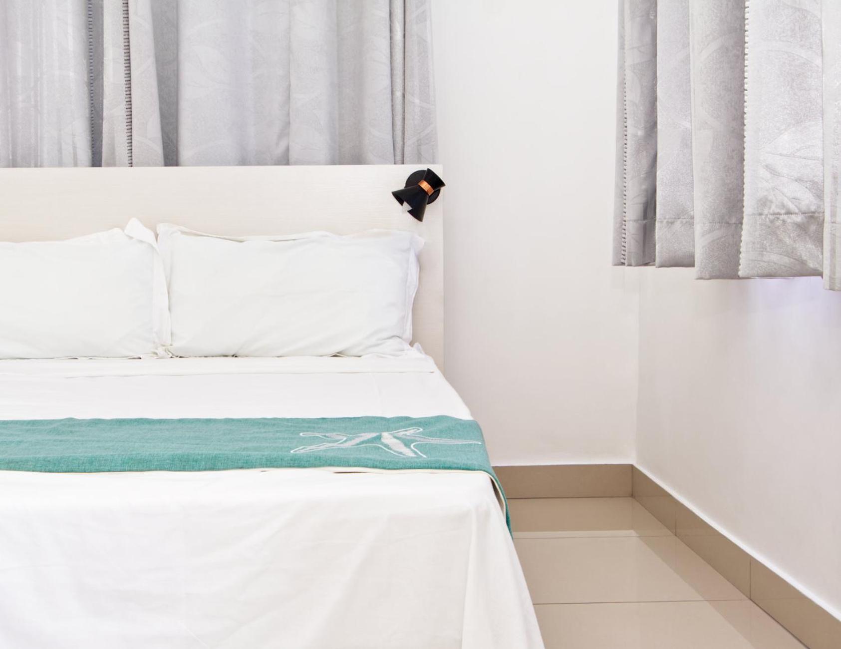 Blue Pebbles Villa Flic en Flac Luaran gambar